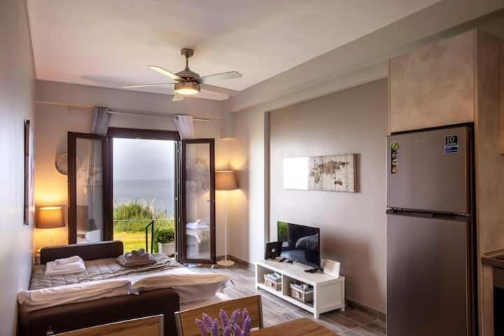 Mola Kaliva Sea View, 100M From The Beach! 외부 사진